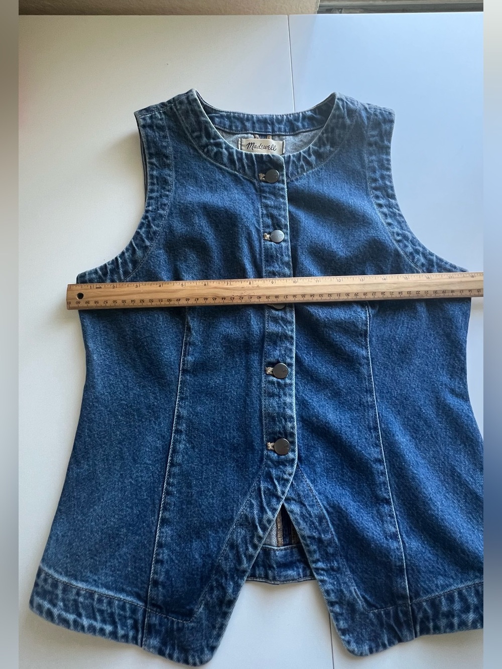 Madewell Denim Crewneck Vest in
Java Wash Blue Color 8 NWT - Picture 10 of 13